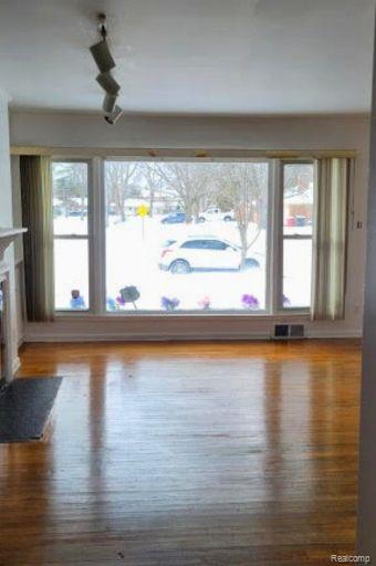 27182 Spring Arbor Drive