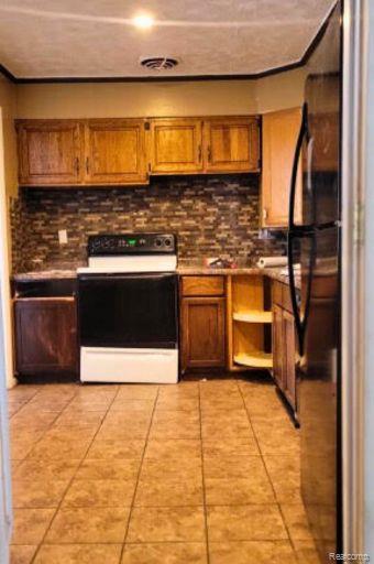 27182 Spring Arbor Drive