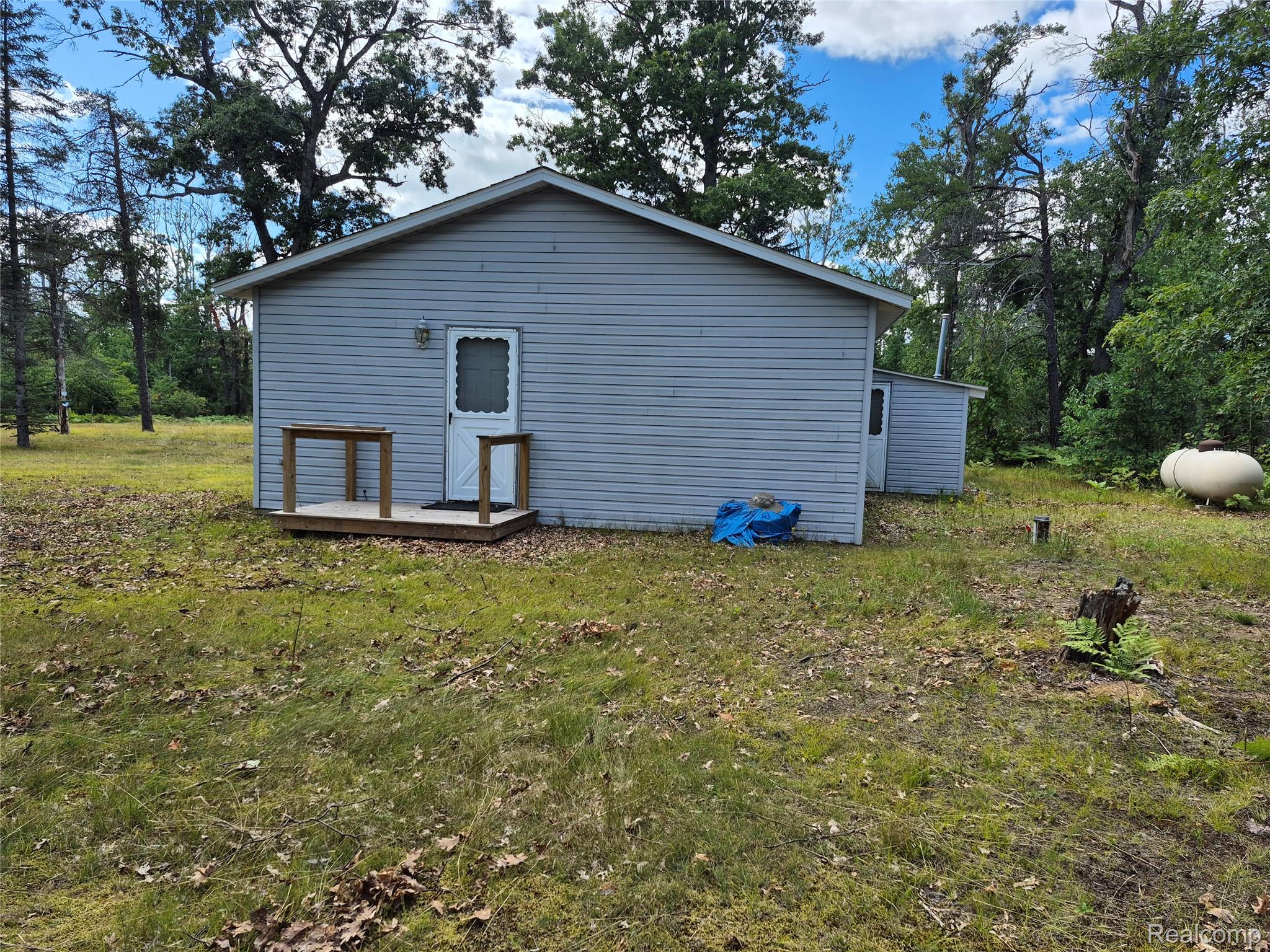 11864 Spikehorn Road