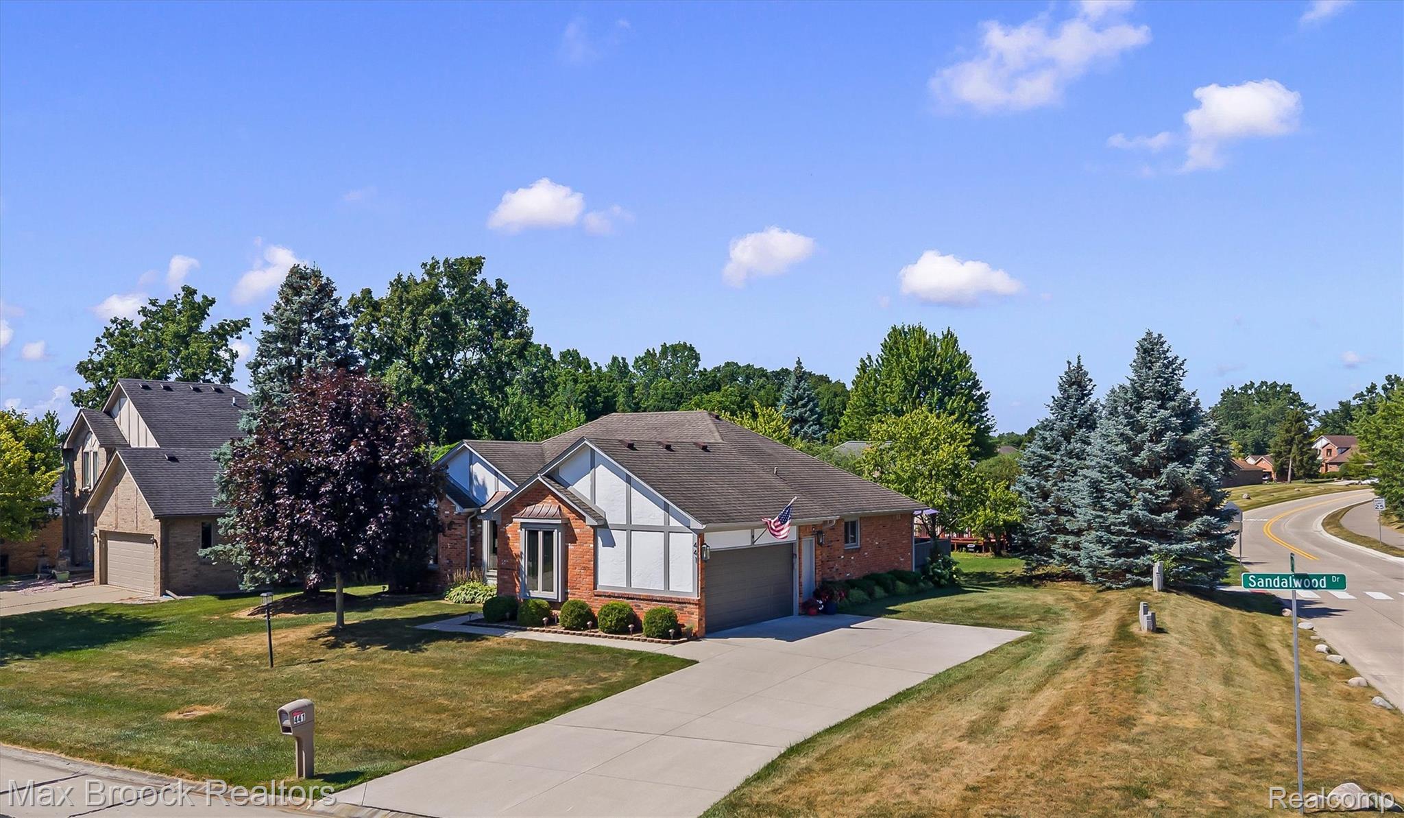 441 Sandalwood Drive