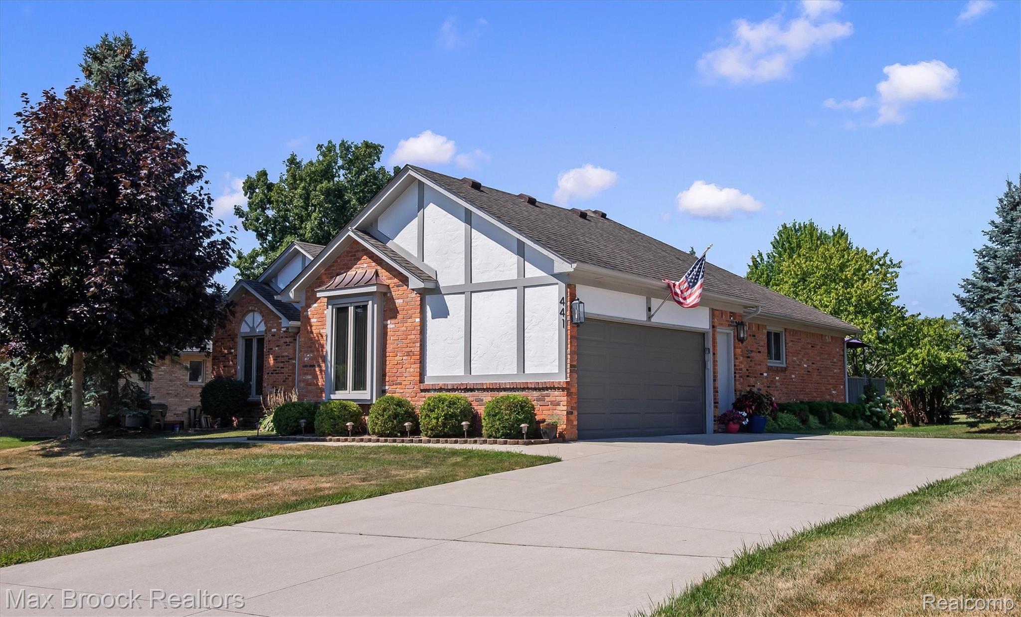 441 Sandalwood Drive