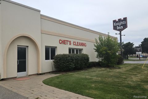 26071 Dequindre Road Madison Heights City MI 48071