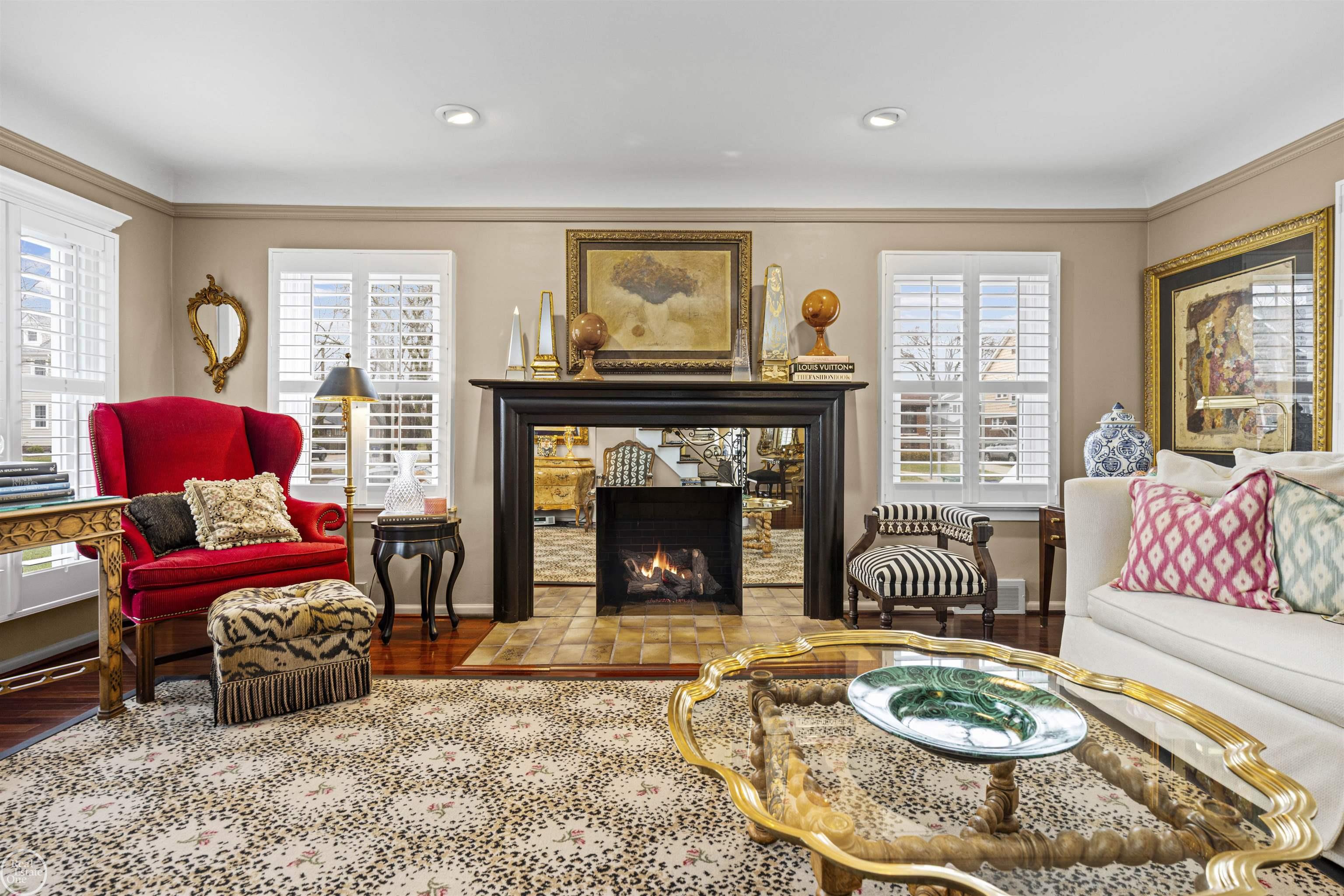 1393 Grayton St Street