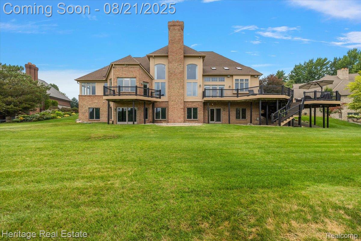 2564 Hemlock Court