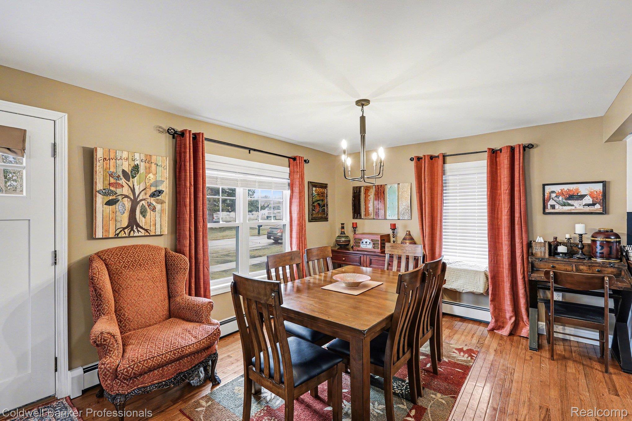 4006 Pleasant Street