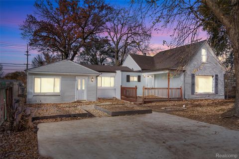 11254 Lincoln Street Taylor City MI 48180