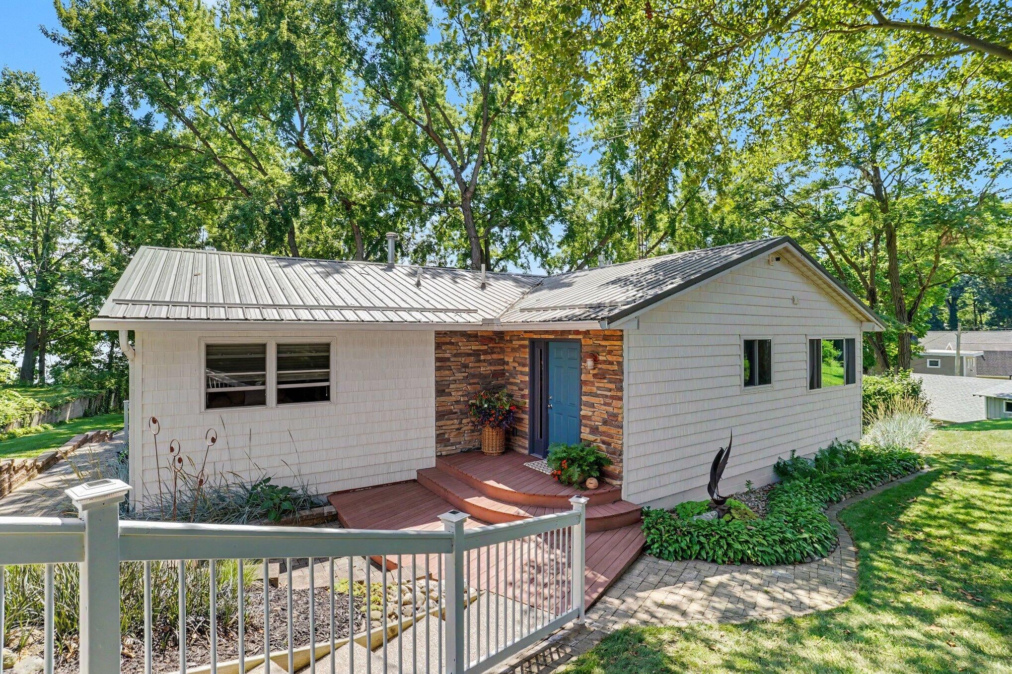 58875 Hill
