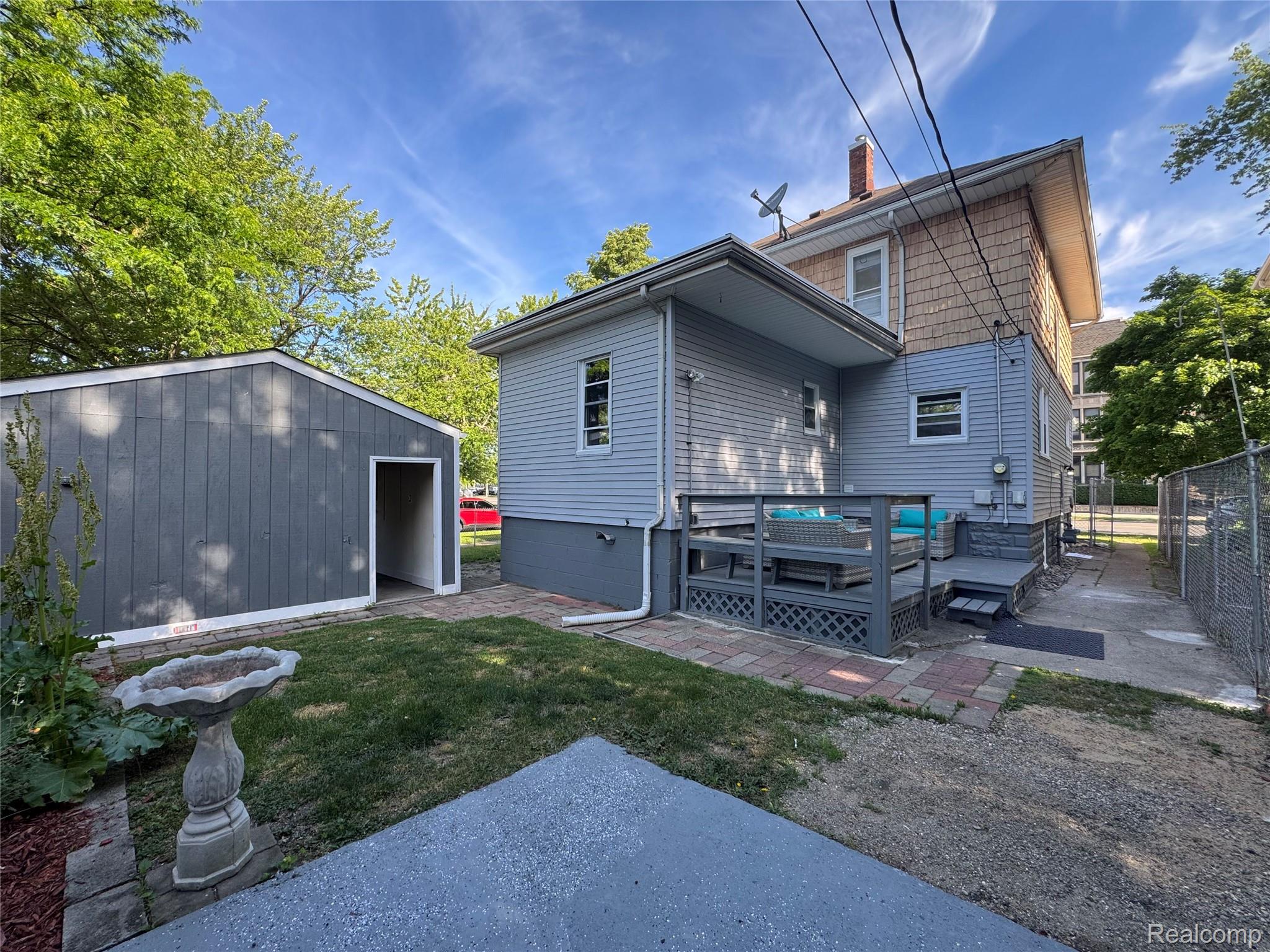 563 Eureka Road