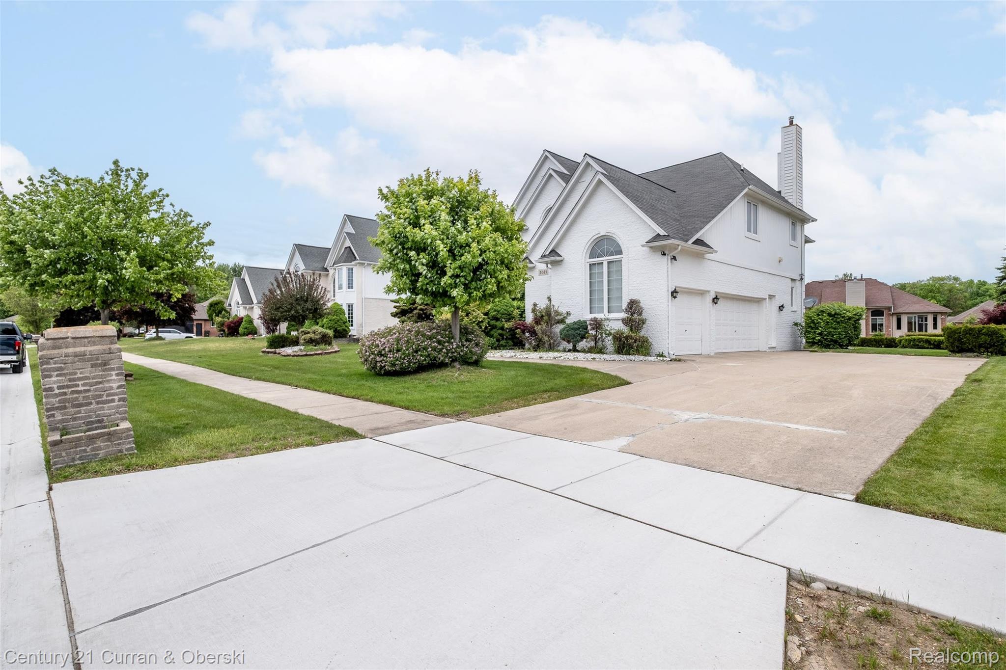 3021 Chinaberry Court