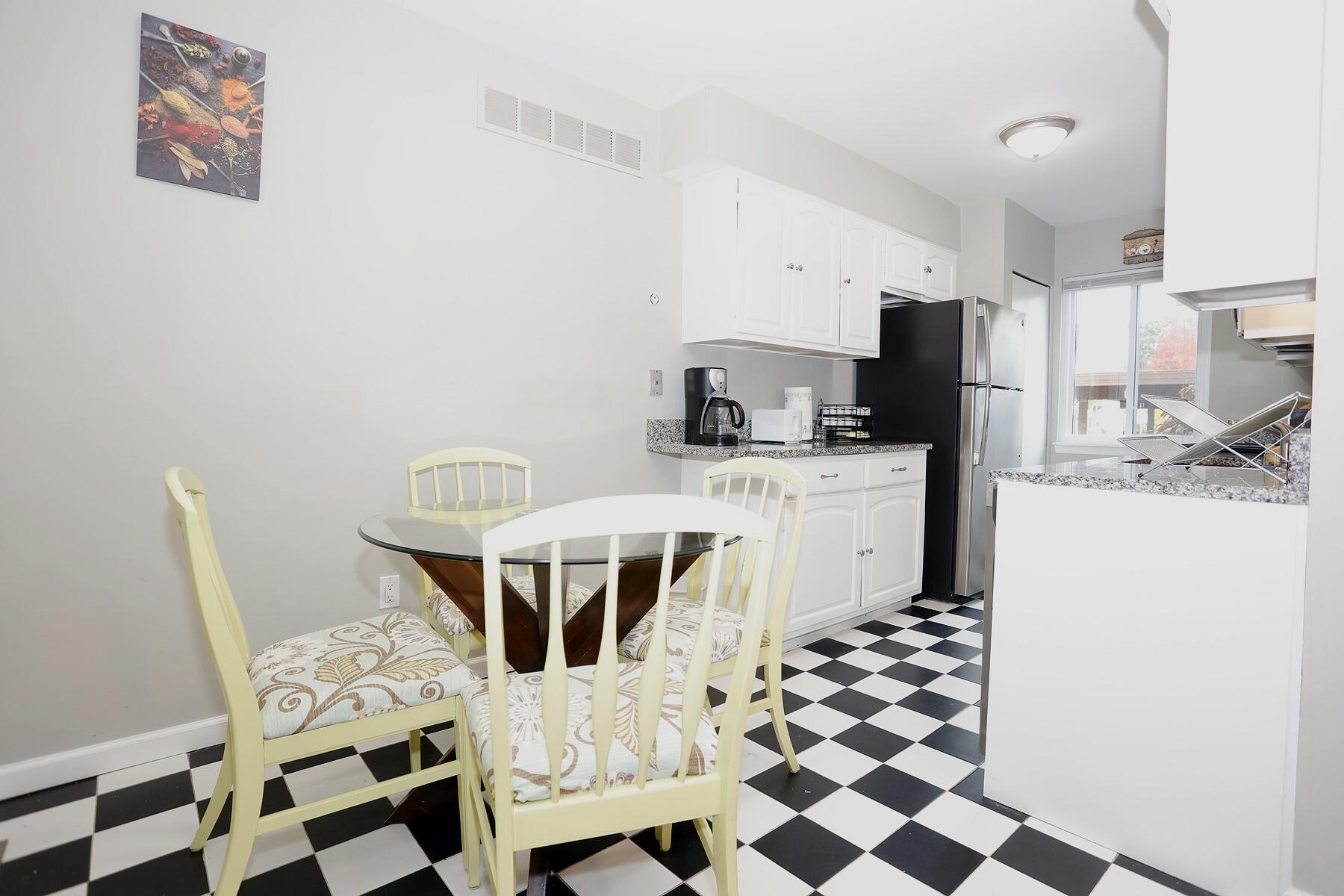 1616 Washtenaw Avenue