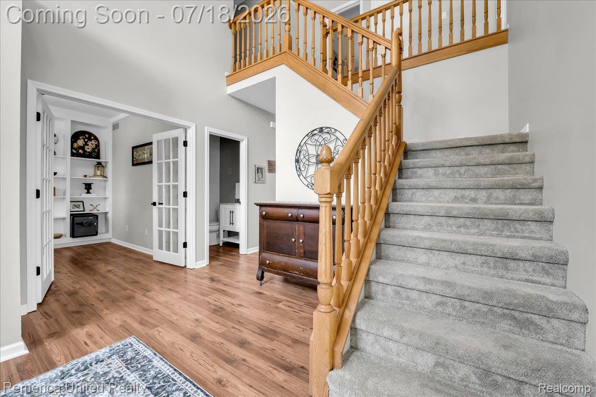 9438 Deer Creek Court