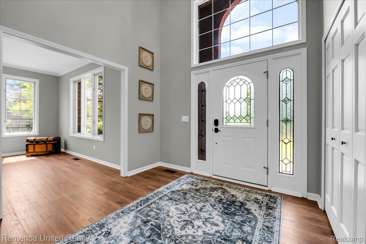 9438 Deer Creek Court