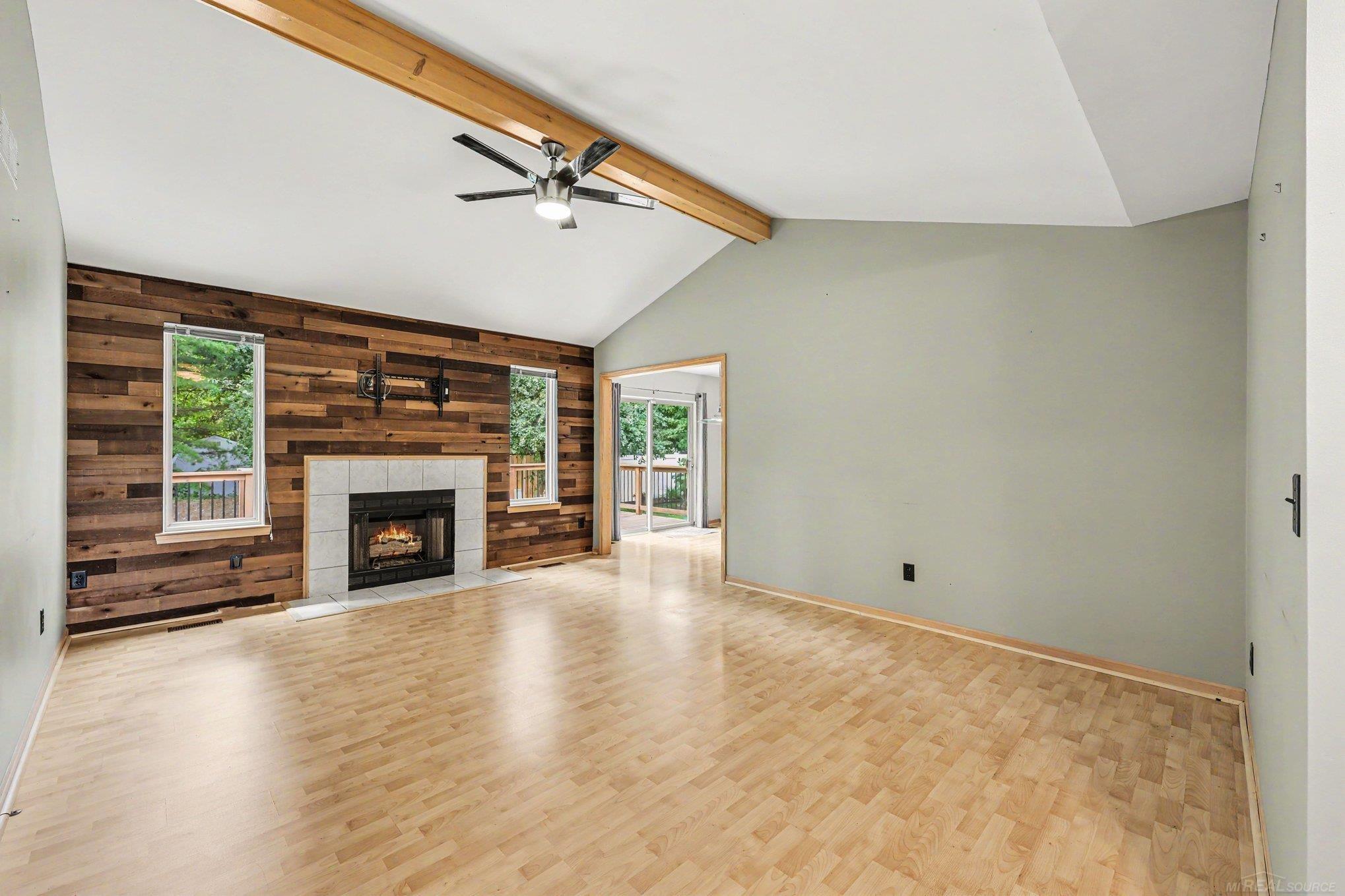 6016 Mulberry Drive