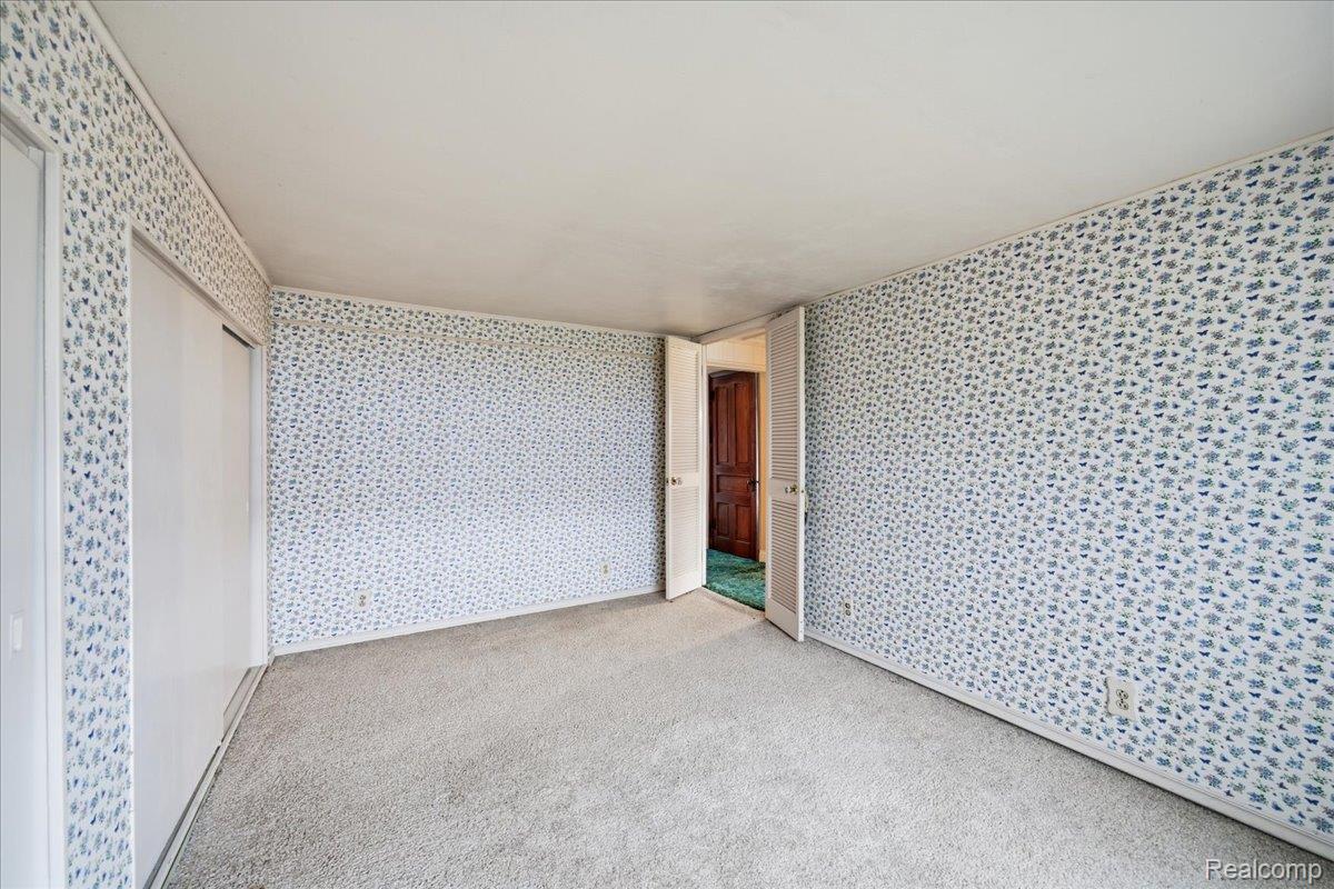 Hadley, Michigan 48462, United States, 4 Bedrooms Bedrooms, ,2 BathroomsBathrooms,Residential,Active,243311