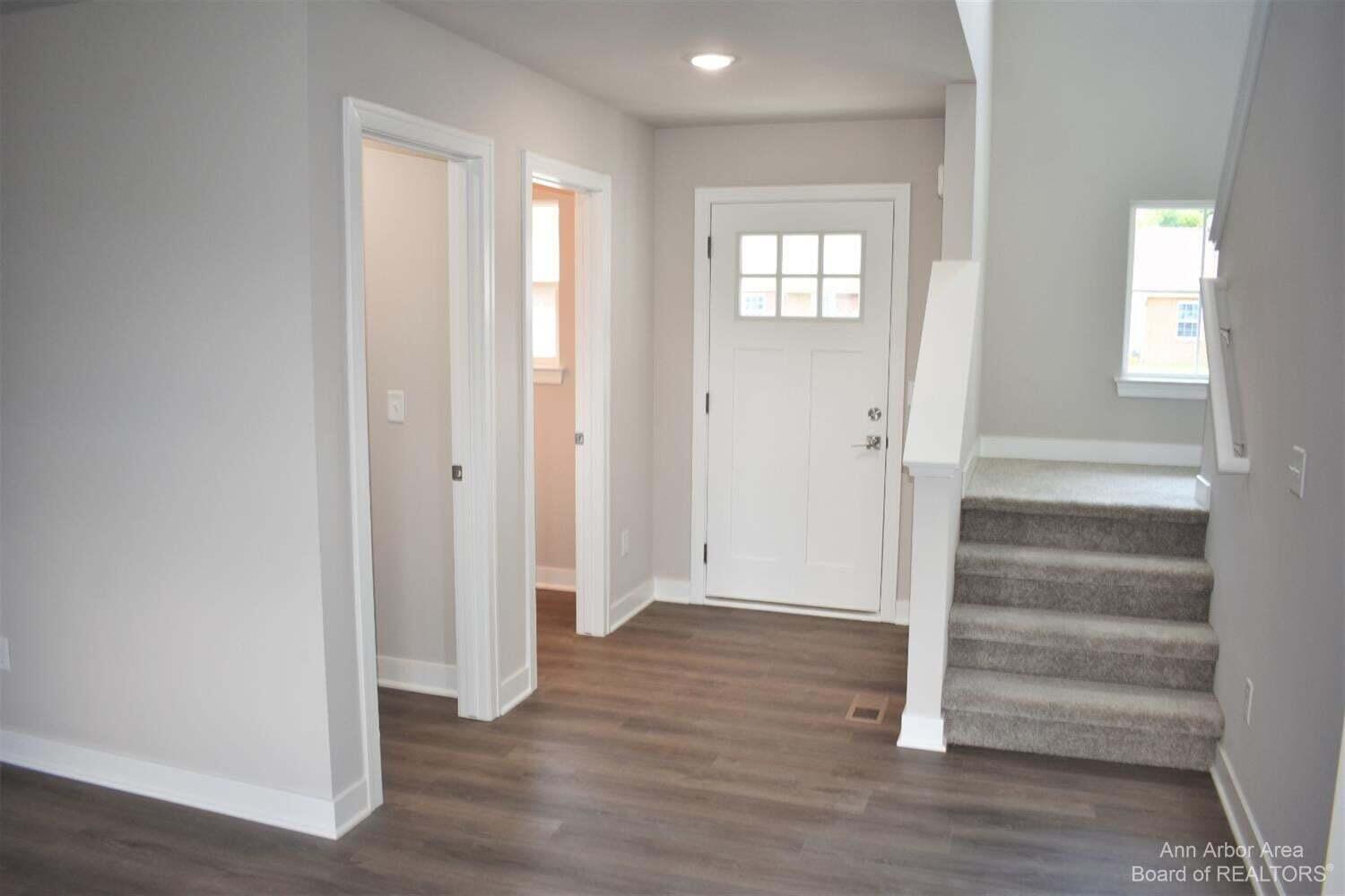 725 Jefferson Lane