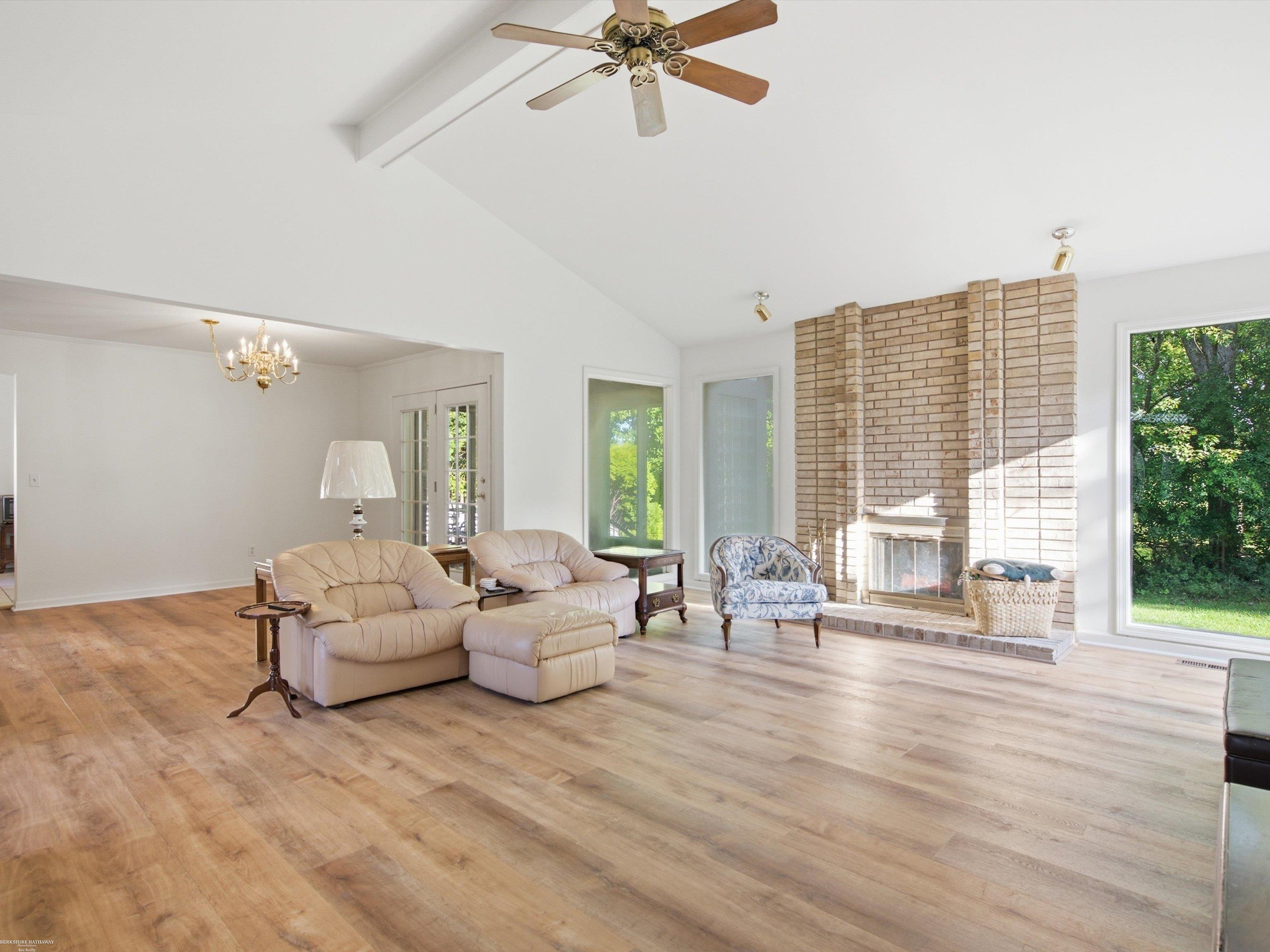3016 Charlwood Drive