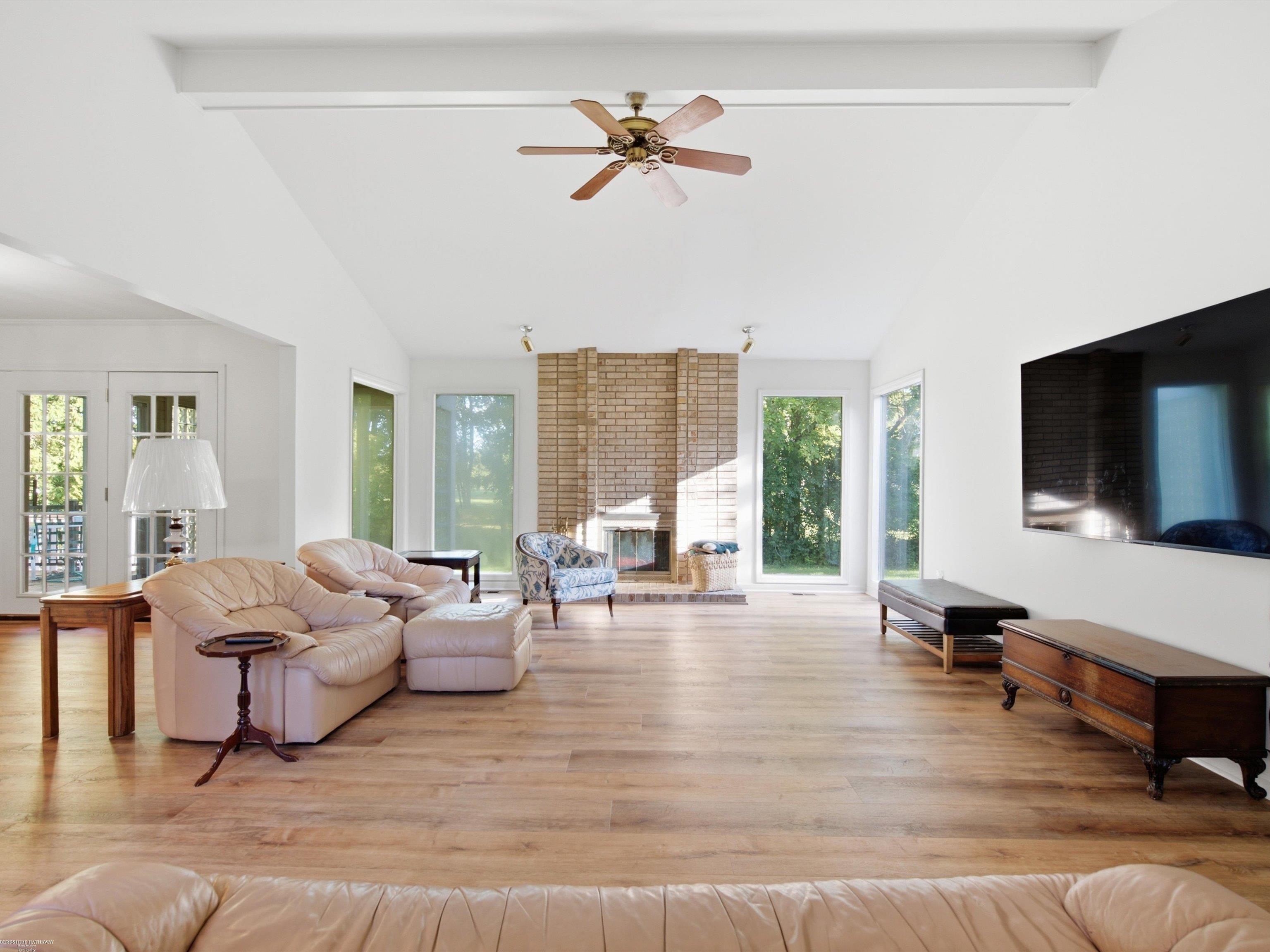 3016 Charlwood Drive