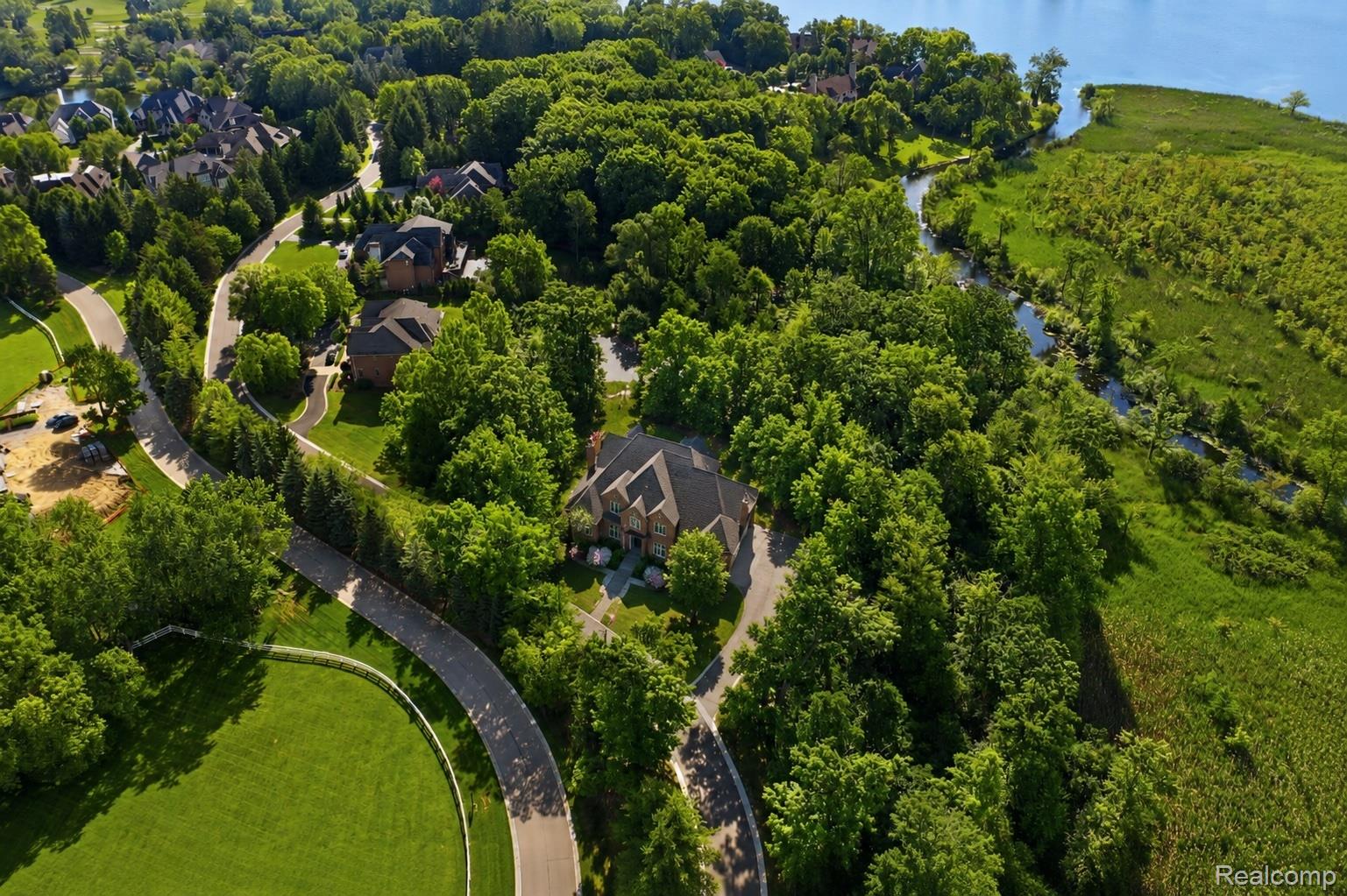 1920 Heron Ridge Drive