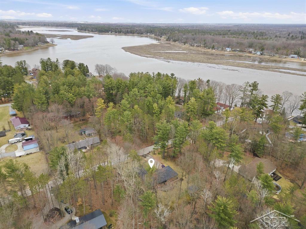 547 W Peterson Drive