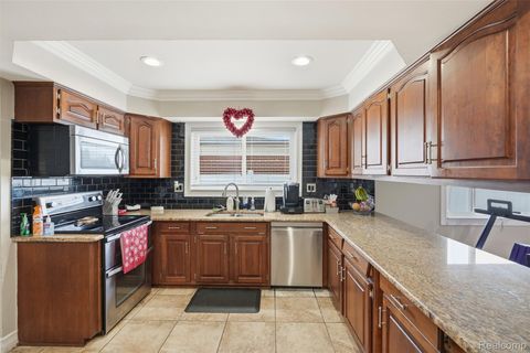 Tiny photo for 33367 Elgin Court, Sterling Heights City, MI 48310 (MLS # 20251060958)