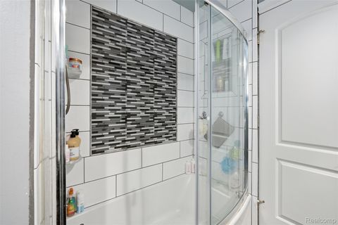 Tiny photo for 33367 Elgin Court, Sterling Heights City, MI 48310 (MLS # 20251060958)