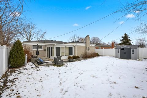 Tiny photo for 33367 Elgin Court, Sterling Heights City, MI 48310 (MLS # 20251060958)