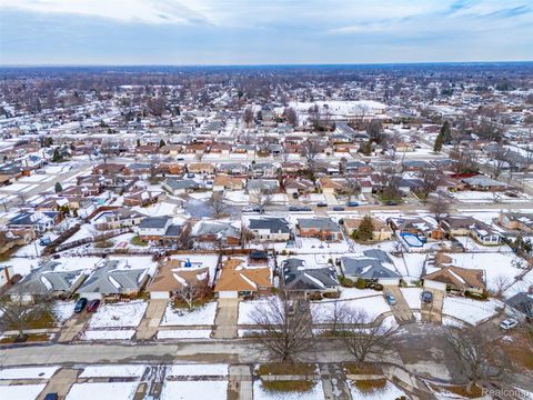 Tiny photo for 33367 Elgin Court, Sterling Heights City, MI 48310 (MLS # 20251060958)