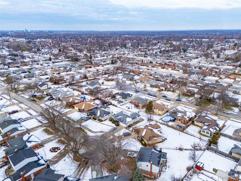 Tiny photo for 33367 Elgin Court, Sterling Heights City, MI 48310 (MLS # 20251060958)