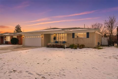 Tiny photo for 33367 Elgin Court, Sterling Heights City, MI 48310 (MLS # 20251060958)