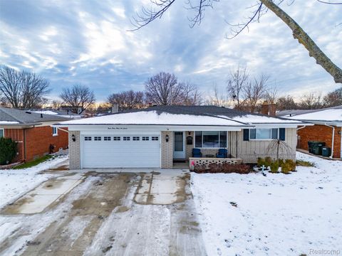 Tiny photo for 33367 Elgin Court, Sterling Heights City, MI 48310 (MLS # 20251060958)