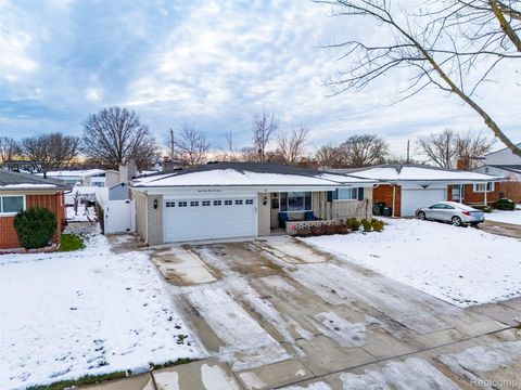 Tiny photo for 33367 Elgin Court, Sterling Heights City, MI 48310 (MLS # 20251060958)