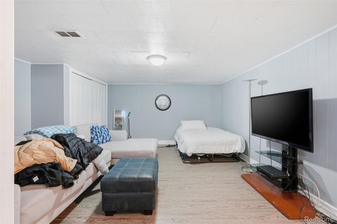 Tiny photo for 33367 Elgin Court, Sterling Heights City, MI 48310 (MLS # 20251060958)