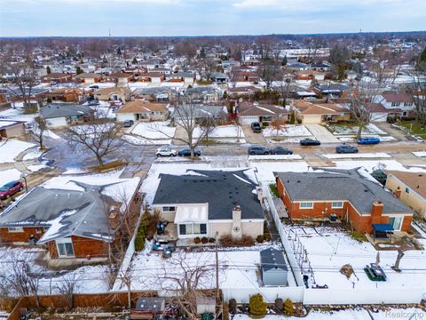 Tiny photo for 33367 Elgin Court, Sterling Heights City, MI 48310 (MLS # 20251060958)