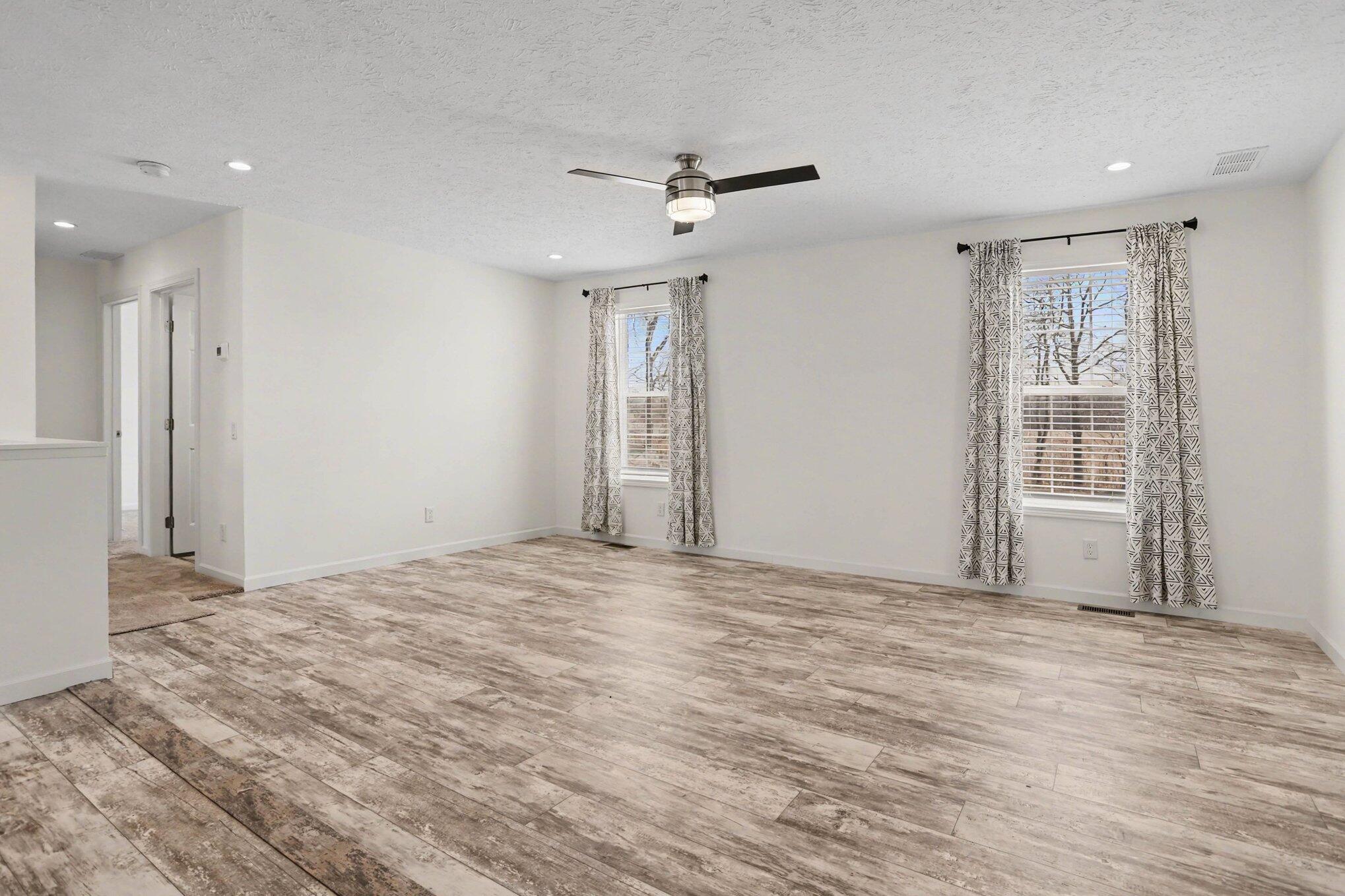 29216 Saddlebred Lane