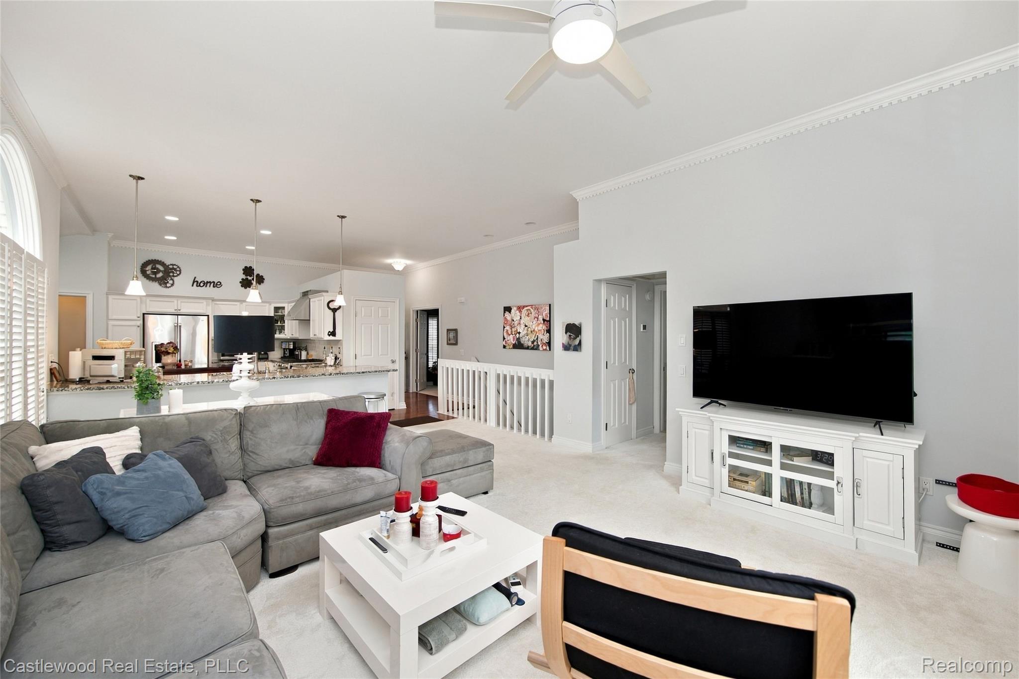 740 Ridgeside Drive