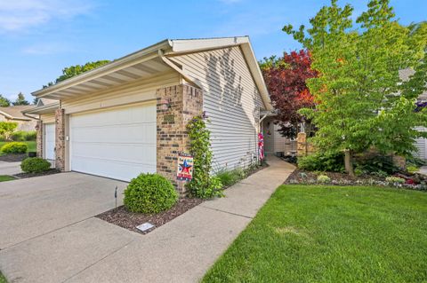 Photo of 2203 Shetland Drive NE, Grand Rapids City, MI 49505 (MLS # 65026032474)