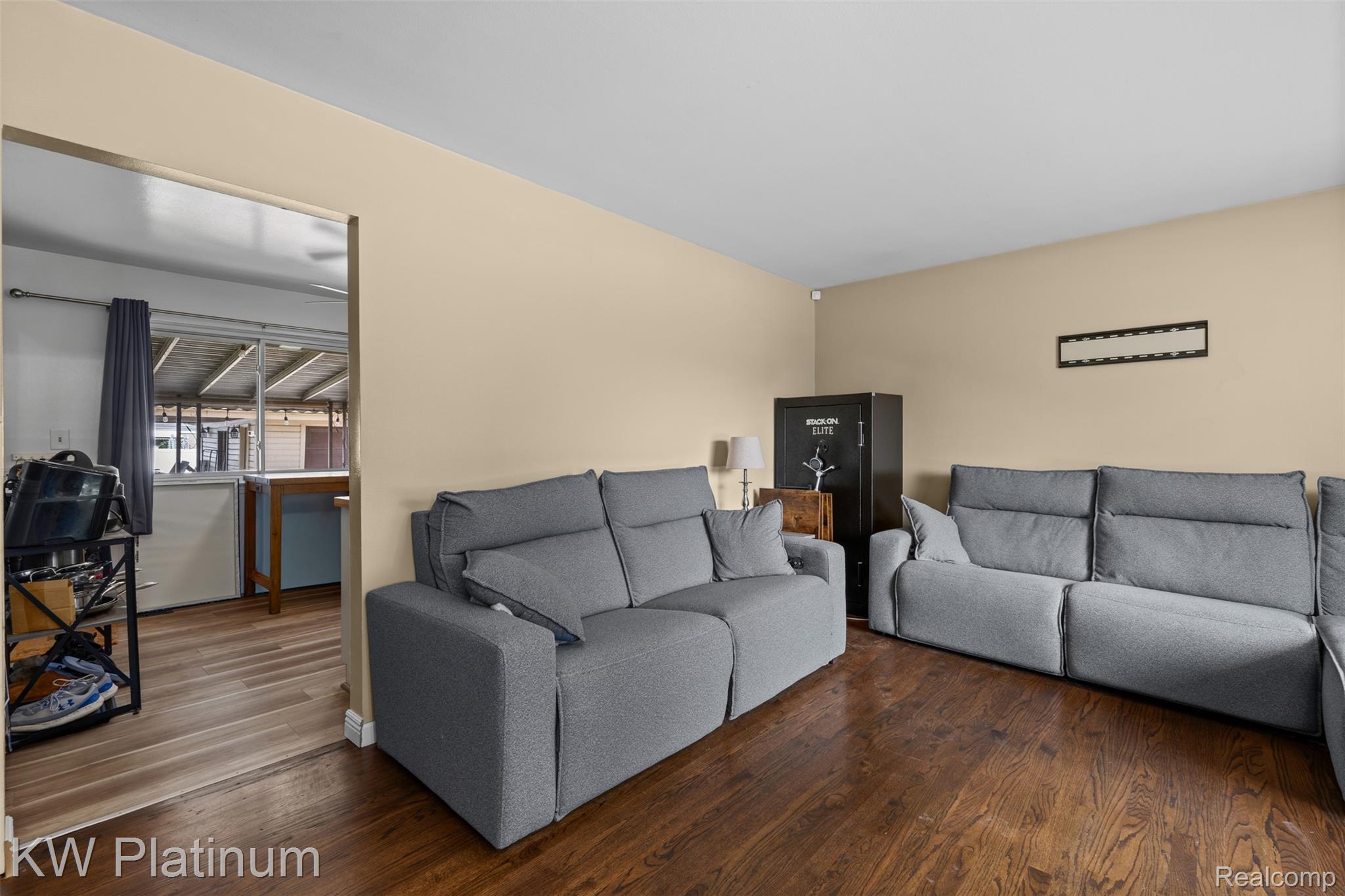 15003 Jenny Drive