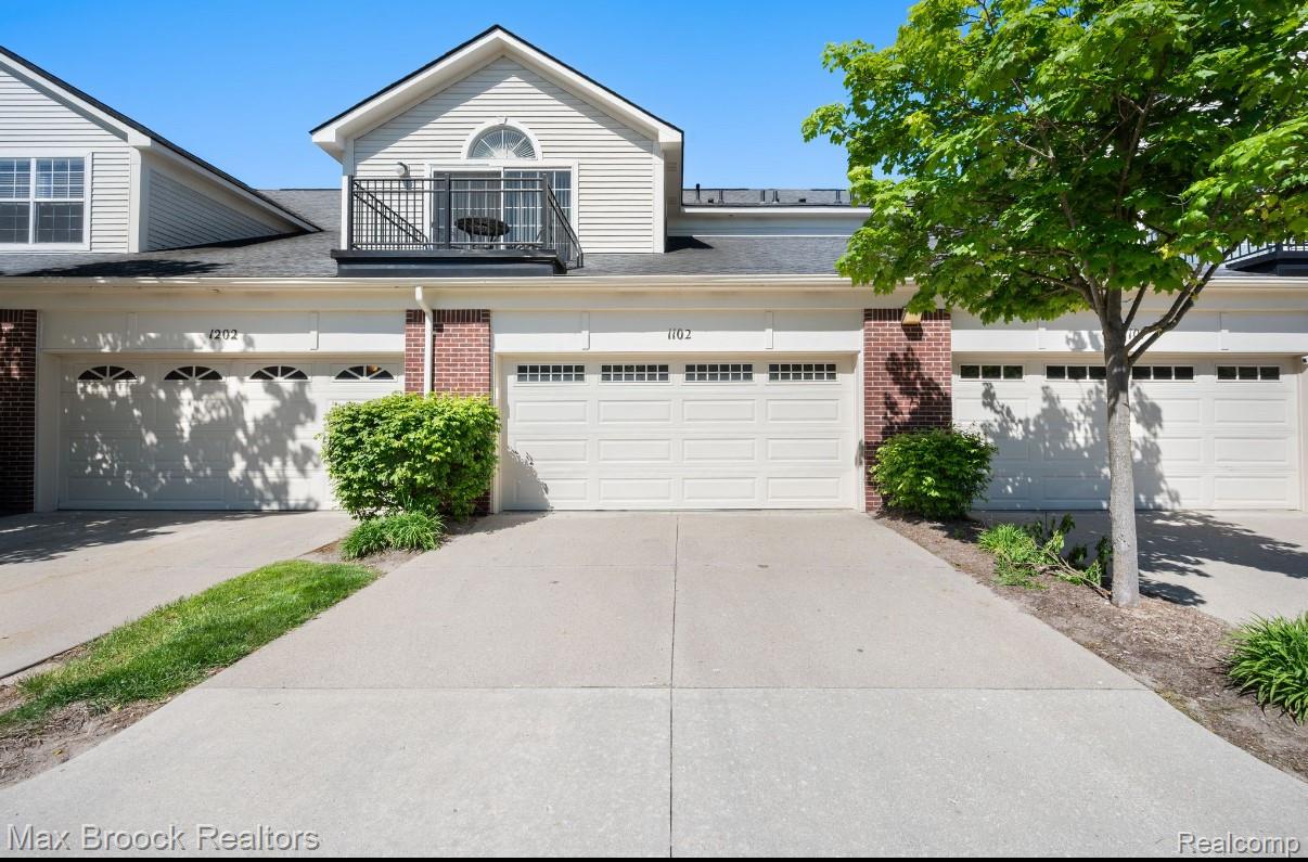 1102 Abigail Court