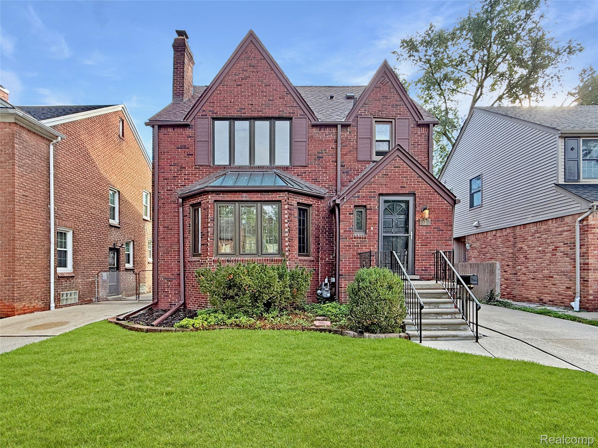 312 McKinley Avenue