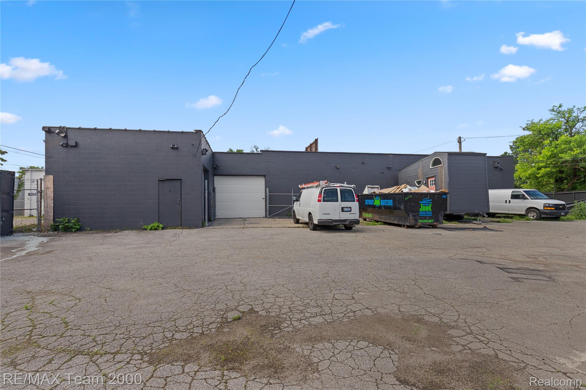 17170 BURGESS