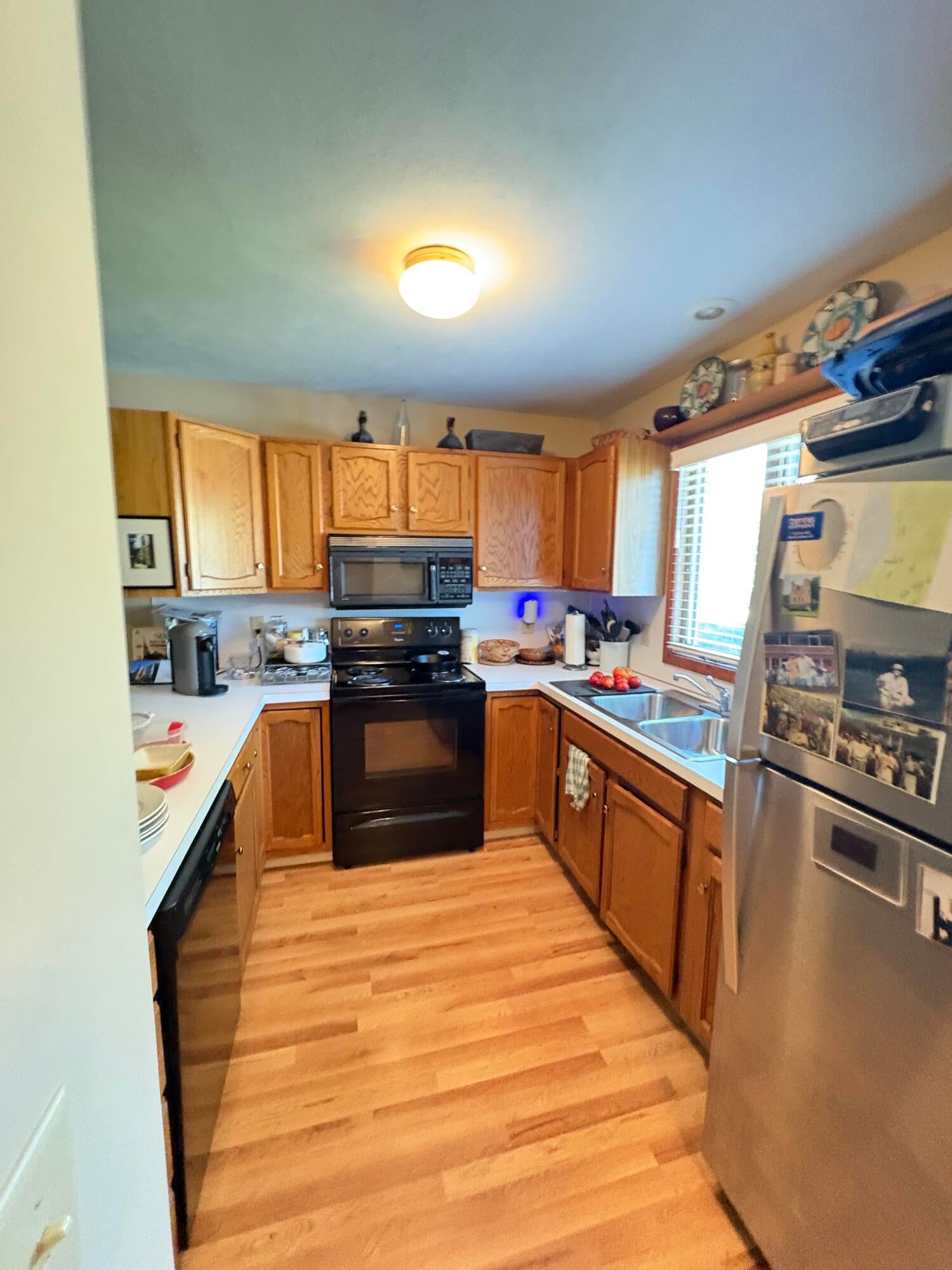 926 Village Court