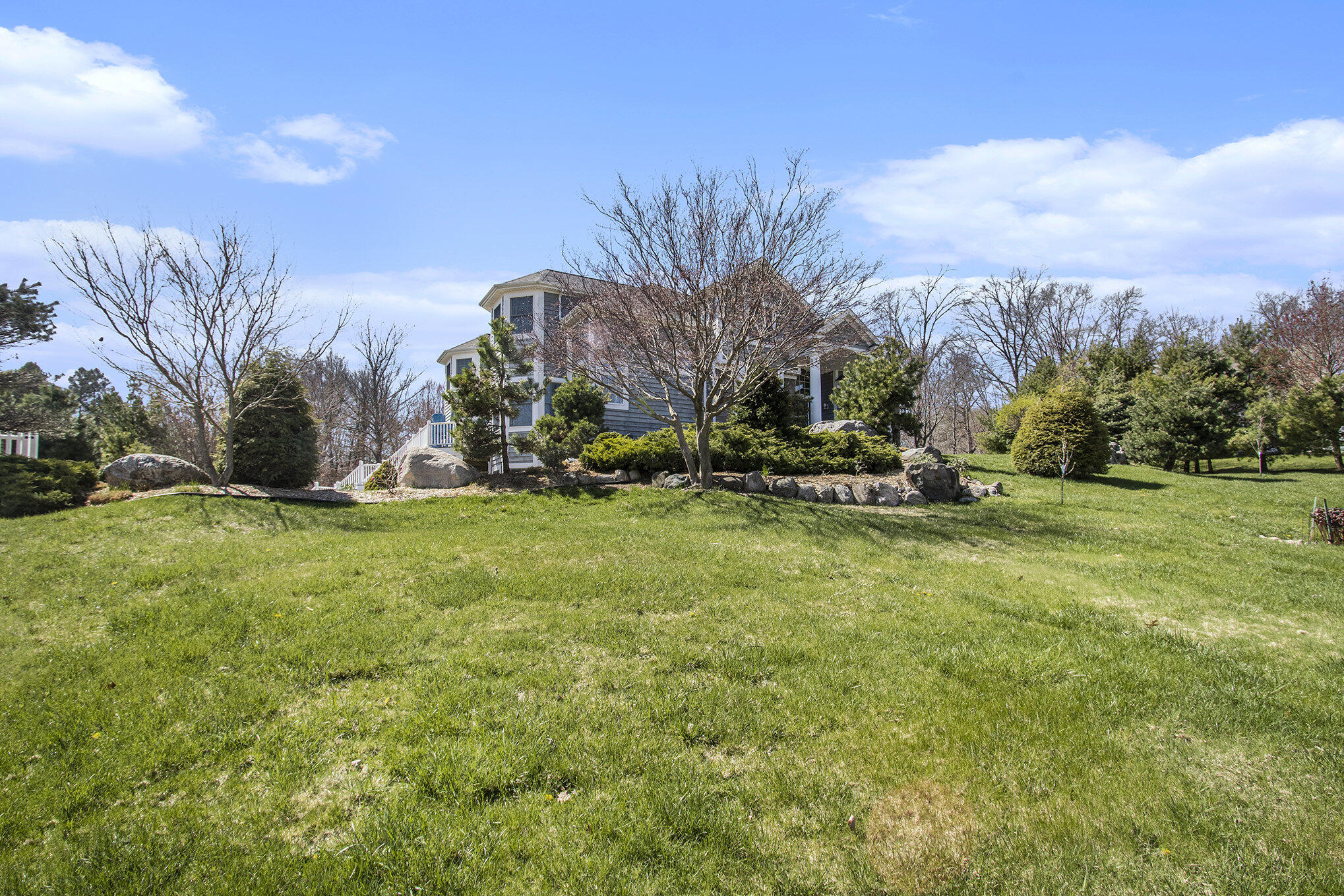 3975 Harbor Breeze Drive