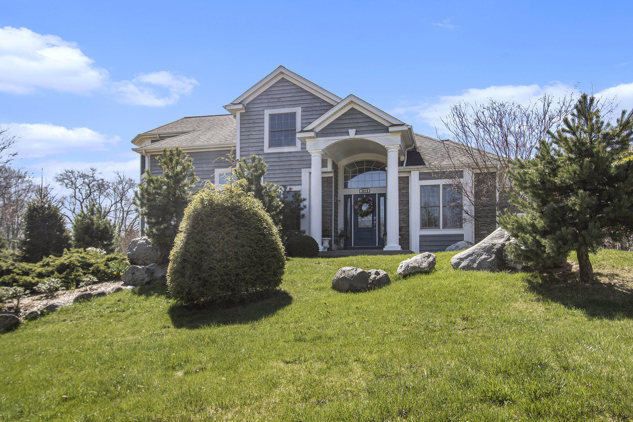 3975 Harbor Breeze Drive