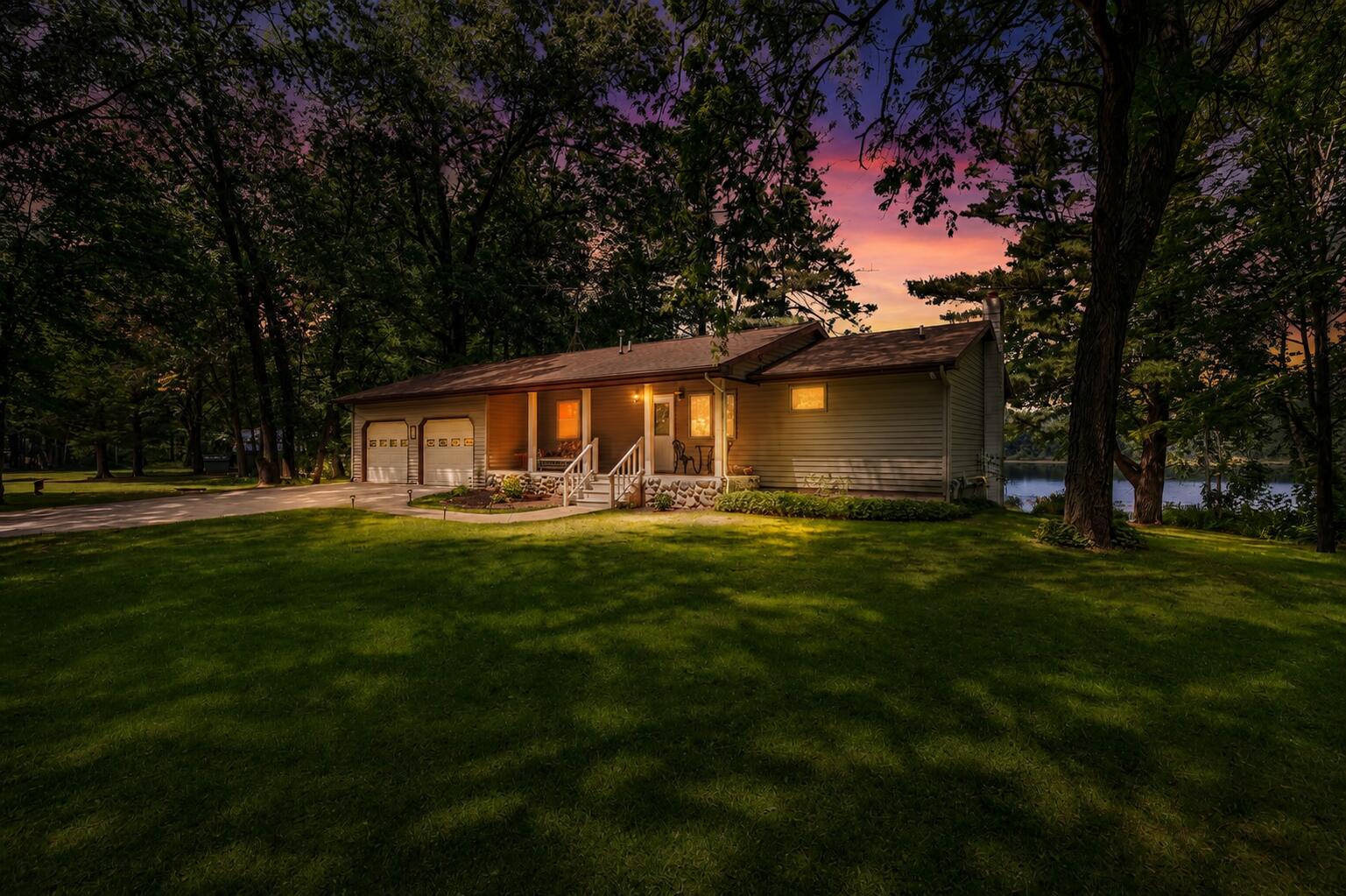 730 W Evergreen Road