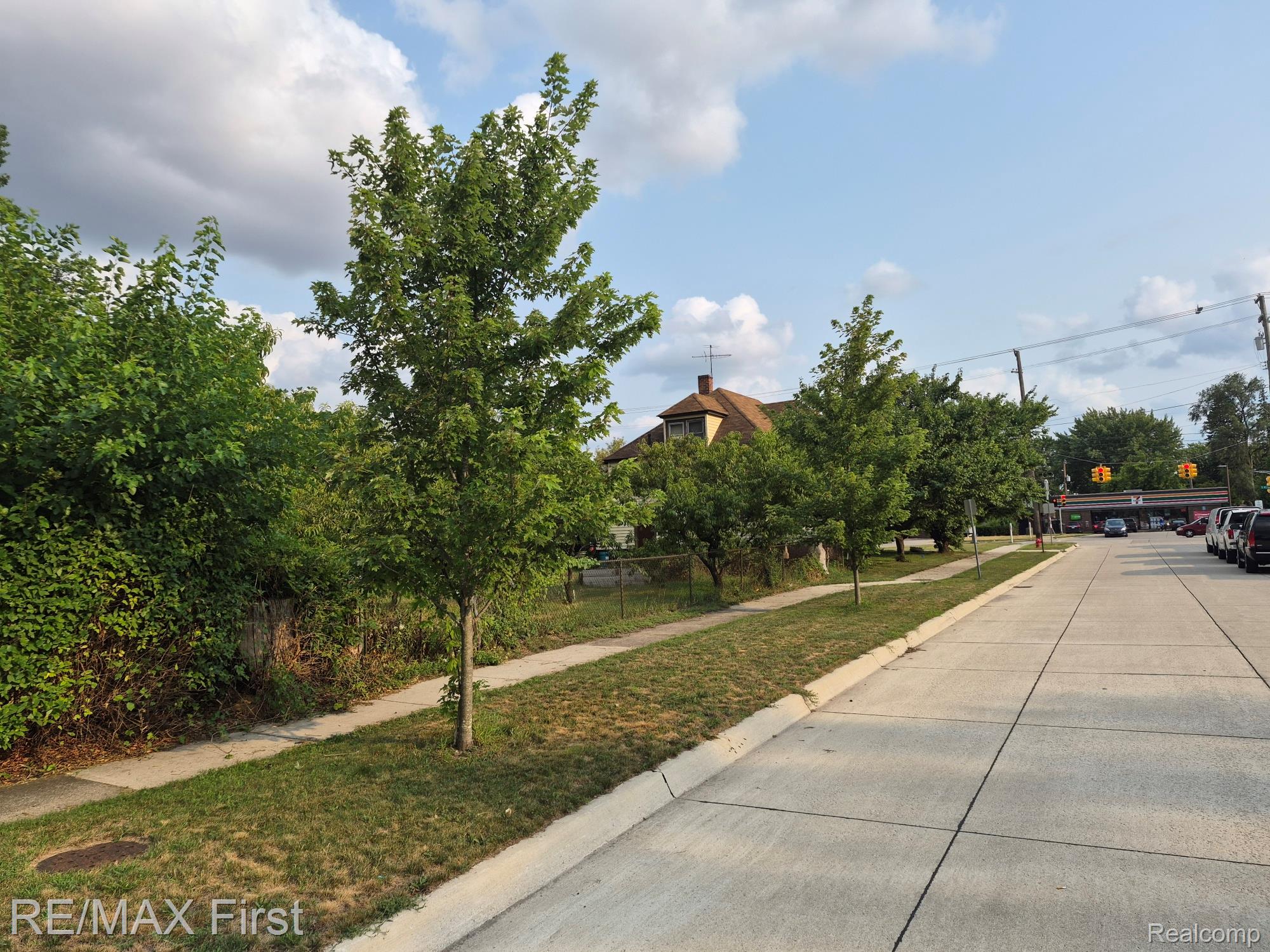 4879 E 9 Mile Road