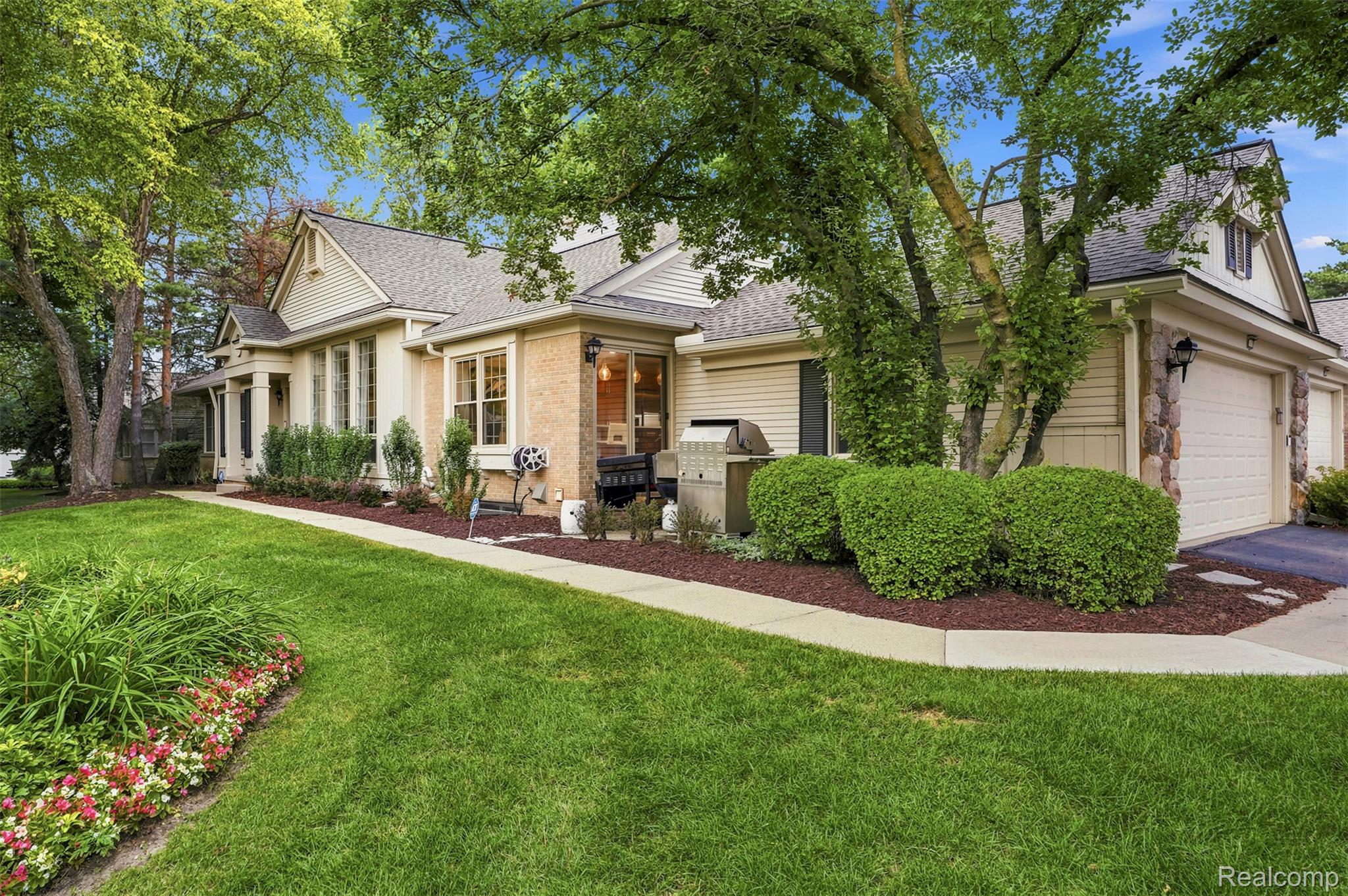 6012 Danbury Court