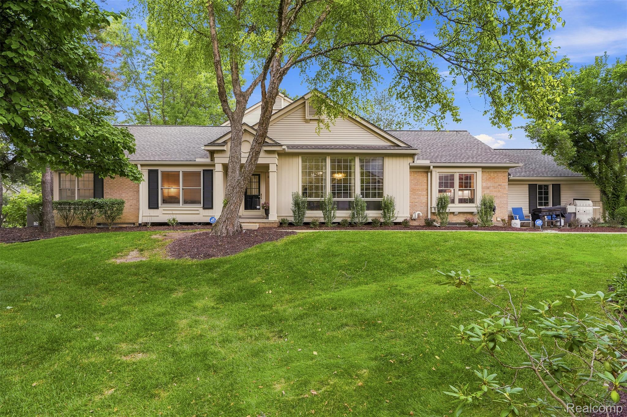 6012 Danbury Court