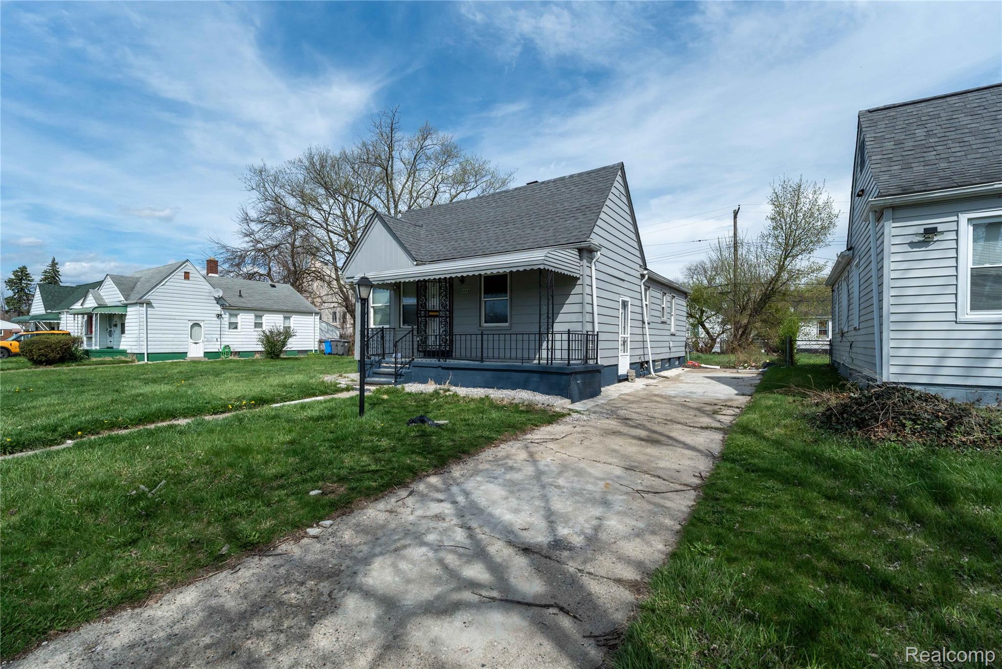 4049 Williams Street