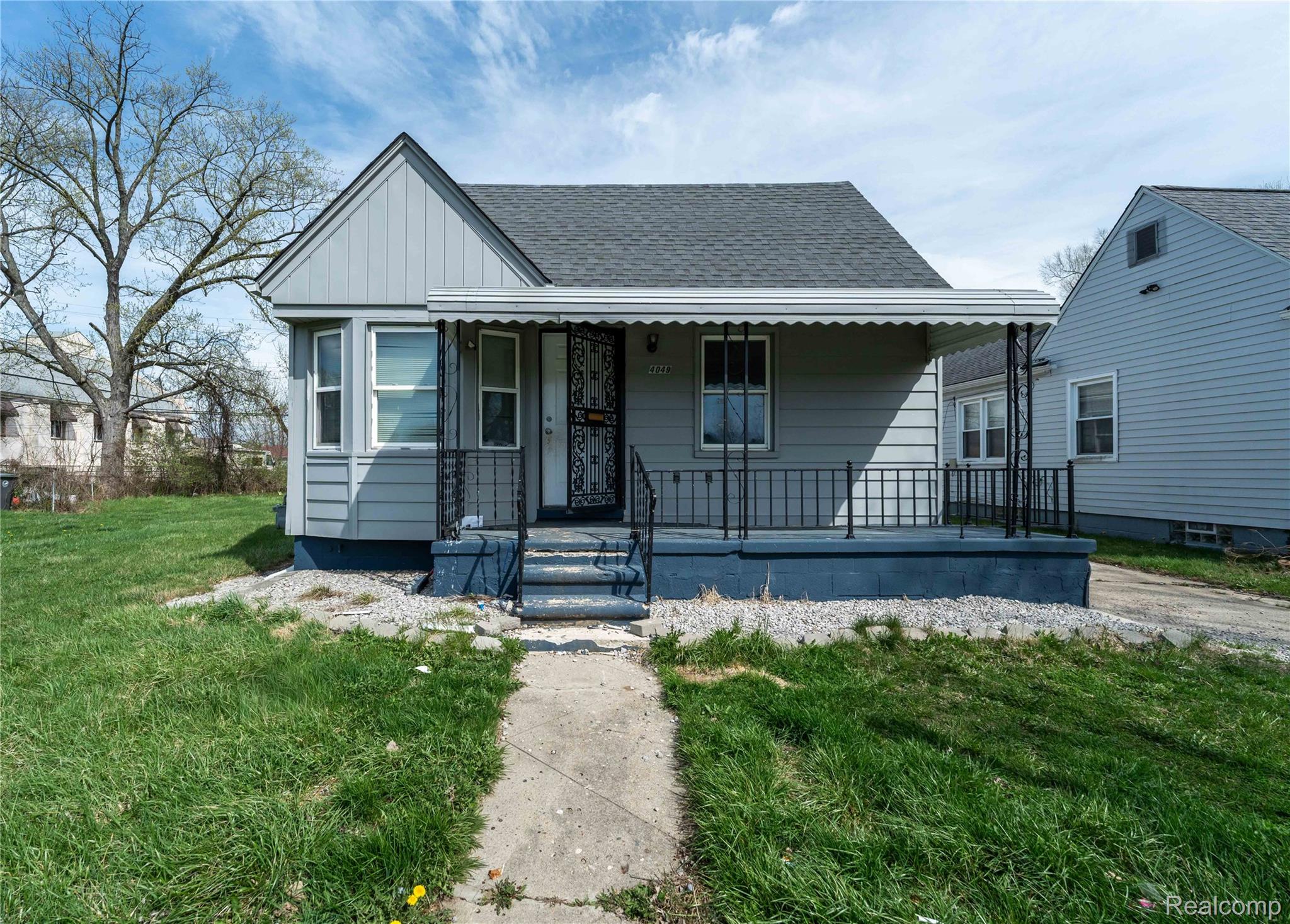 4049 Williams Street