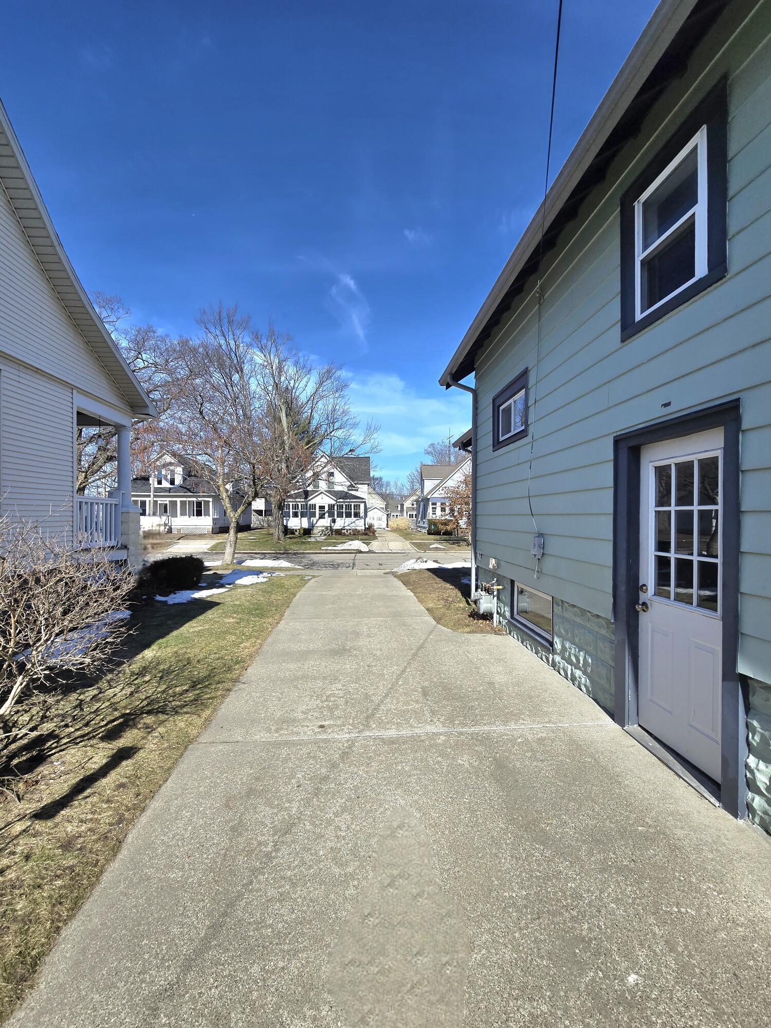 1130 Columbus Avenue